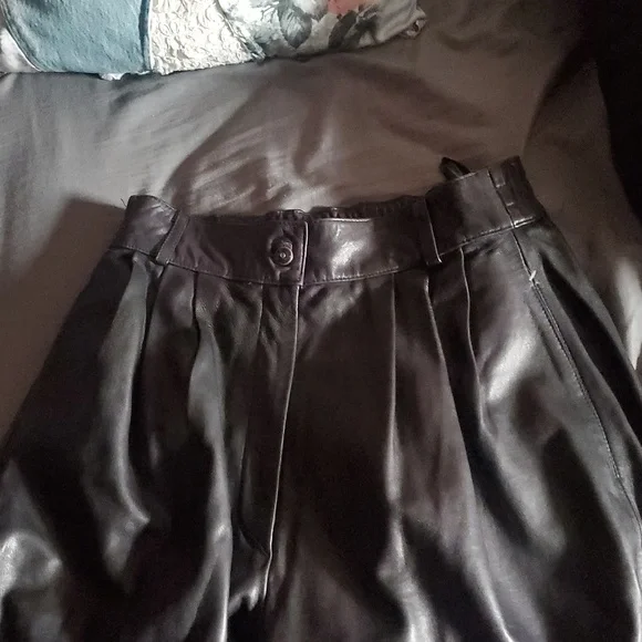 Nancy Heller Genuine Leather Women's Pants - Picture 2 of 3